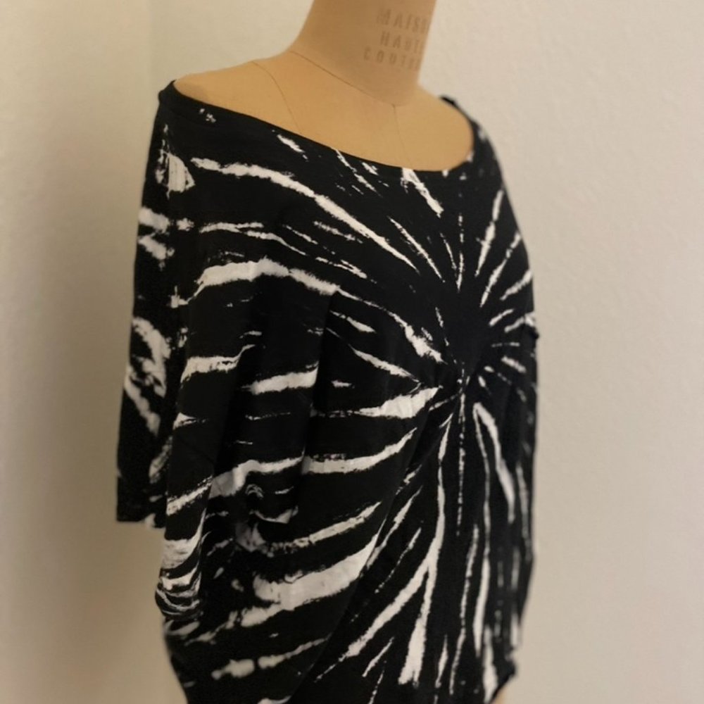 Hand-dyed Black & White Tee, Cotton, Medium